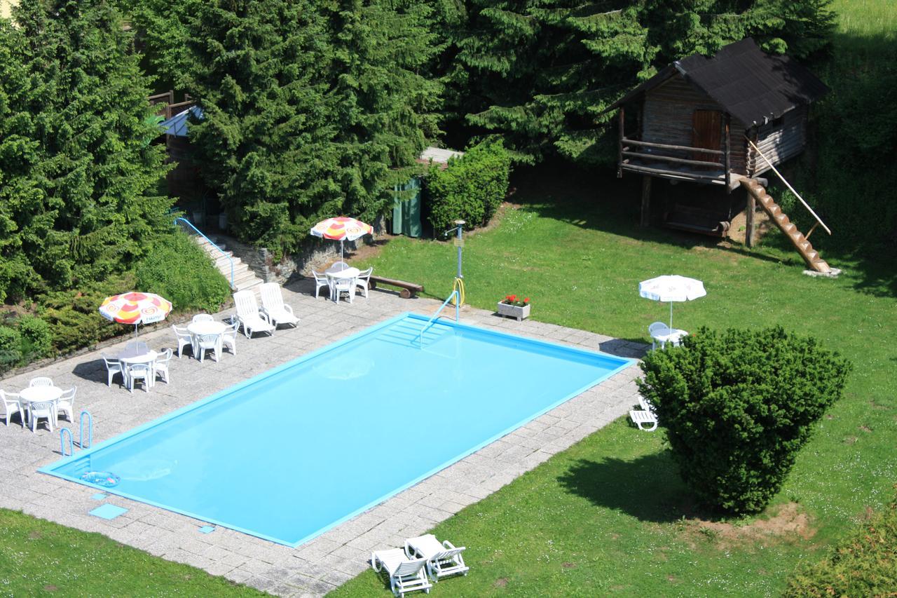 Hotel Jerolitsch Krumpendorf Bagian luar foto