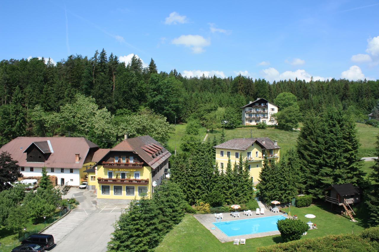 Hotel Jerolitsch Krumpendorf Bagian luar foto